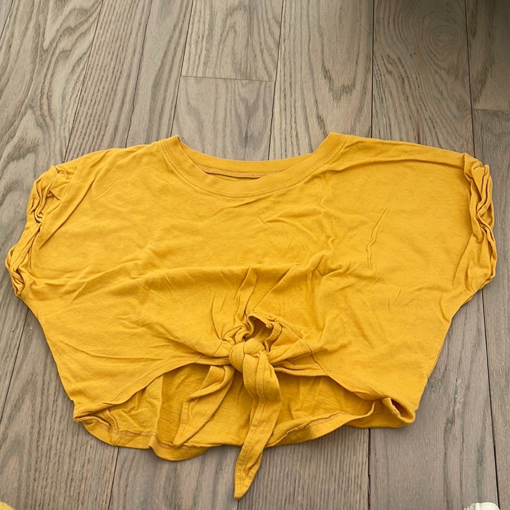 Urban Outfitters Tshirt